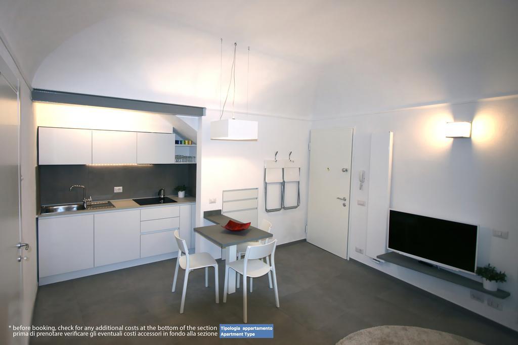 G30 Finalborgo Lodging'N Bike Box Finale Ligure Exterior foto